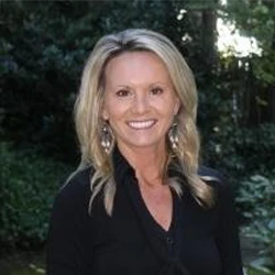 Brandi smiles welcomingly to patients at AnaBella Family and Cosmetic Dentistry